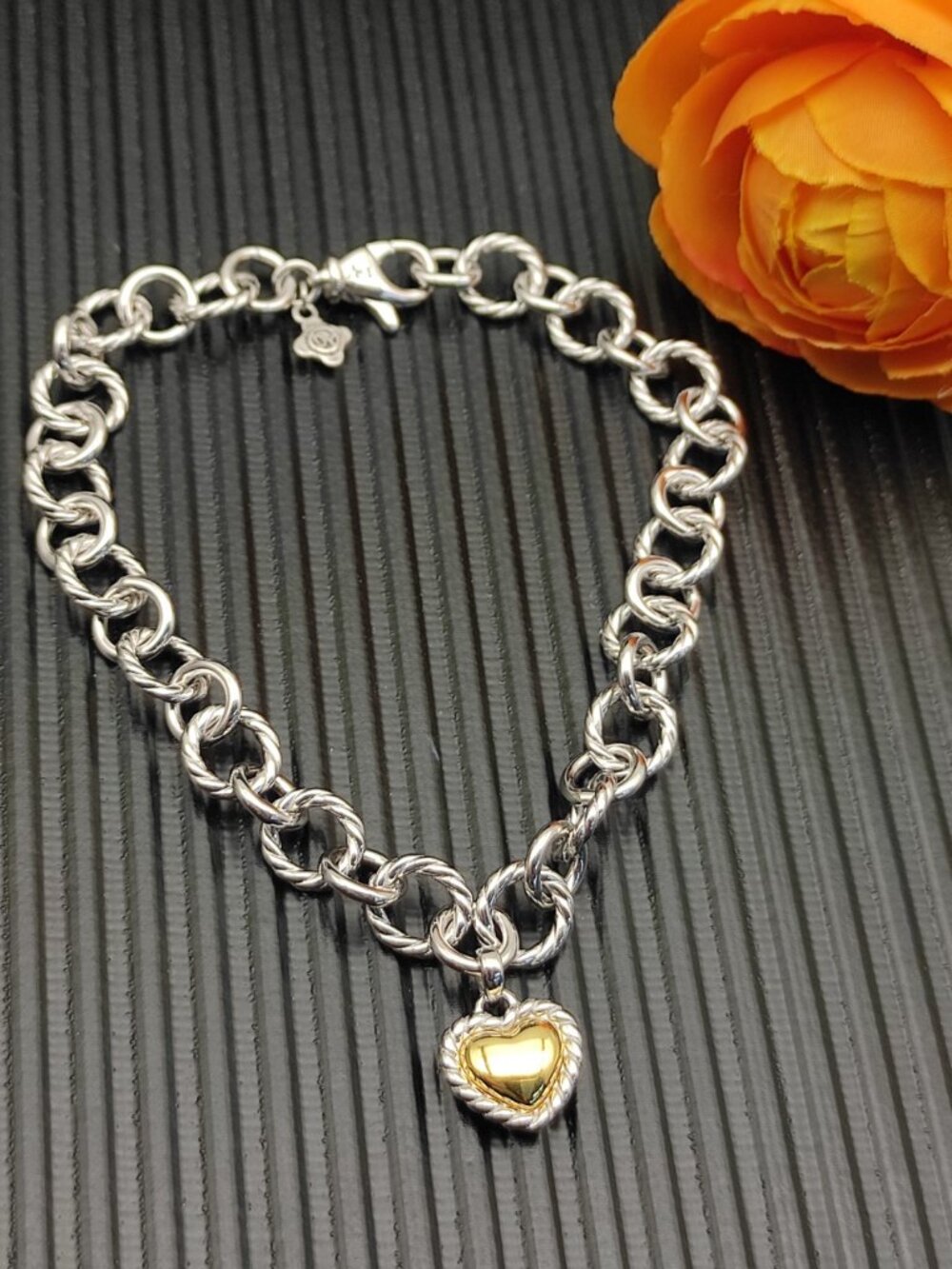 💯💯💯David Yurman Heart-Shaped Button Bracelet - Picture 4 of 5